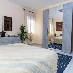 villa-padus.hotelinveneto.com/